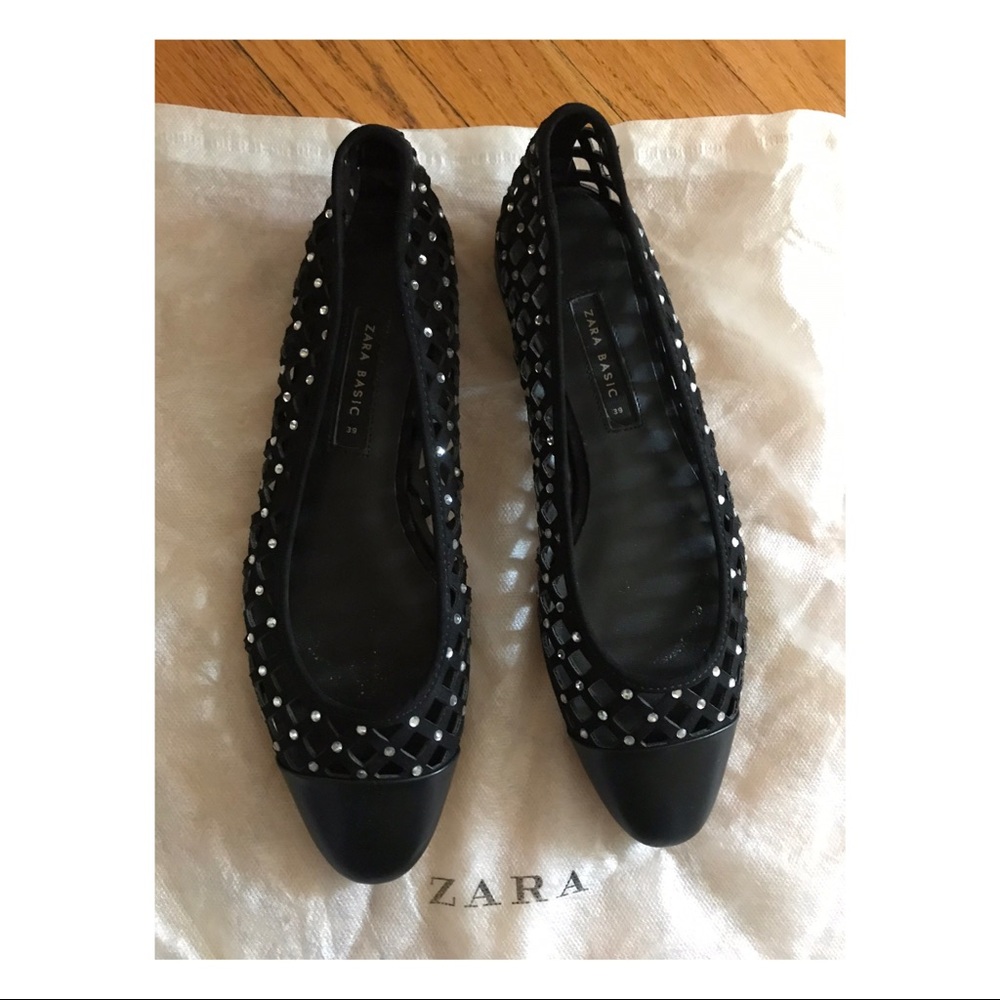 ZARA black flat shoes